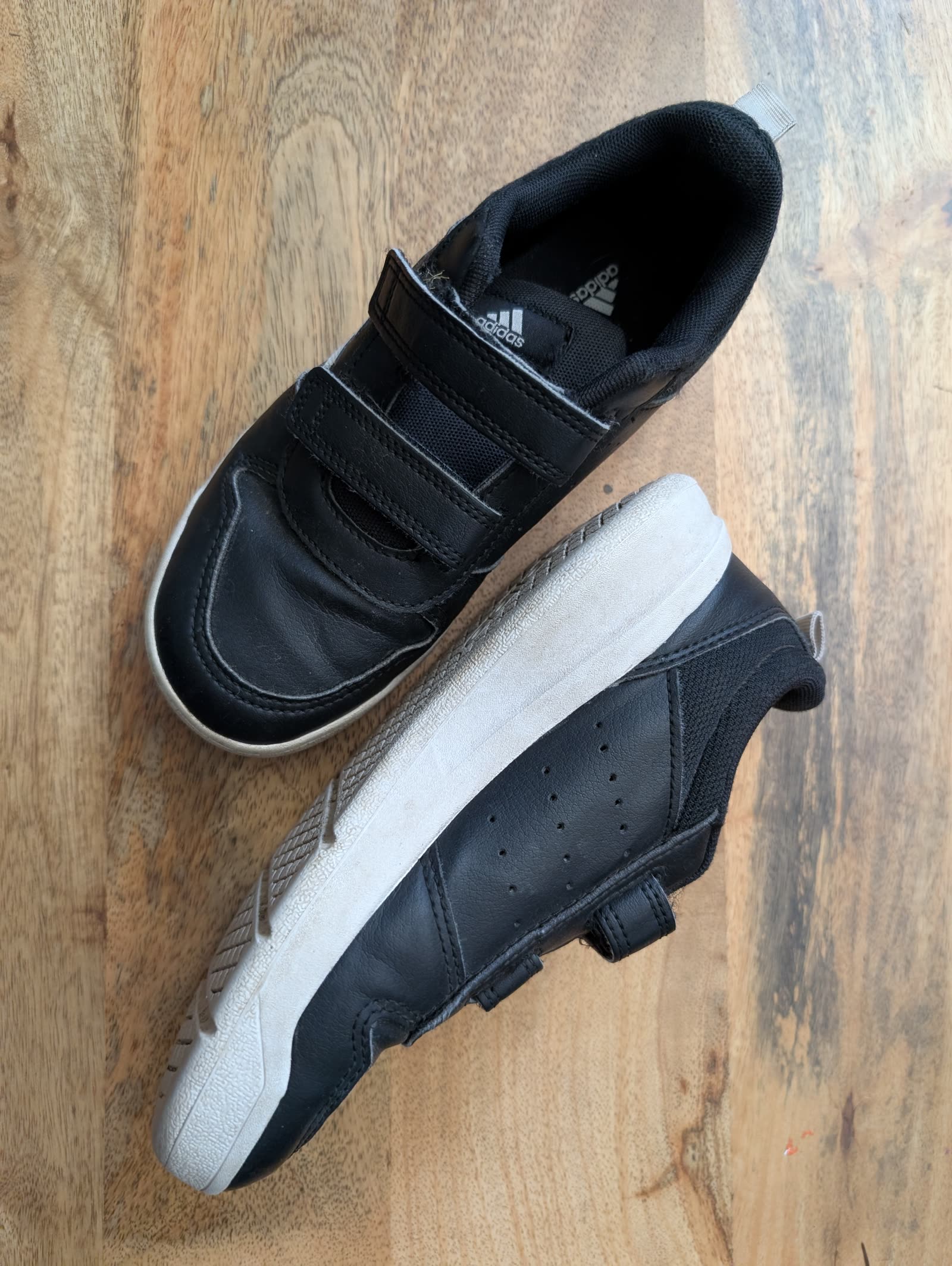 adidas Tensaur, black, two velcro straps, photo 1